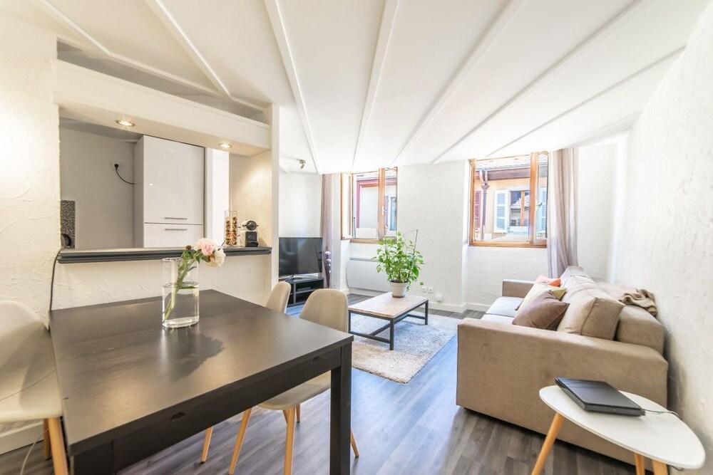 Le Saint Jean - Appartement Rue Carnot Pour 2 - 4 Pers 阿讷西 外观 照片